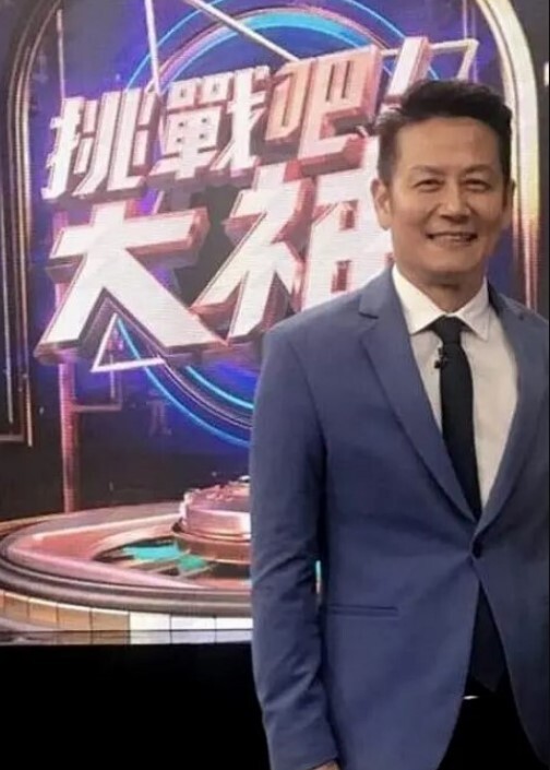 v 崩坏的崩坏 - 男人射吧